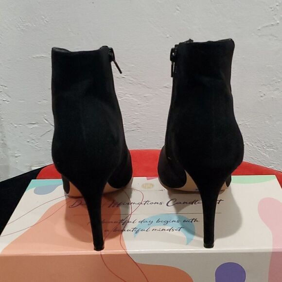 Marc Fisher Peep Toe Heeled Ankle Boots in Black Size 8.5 - Picture 6 of 14